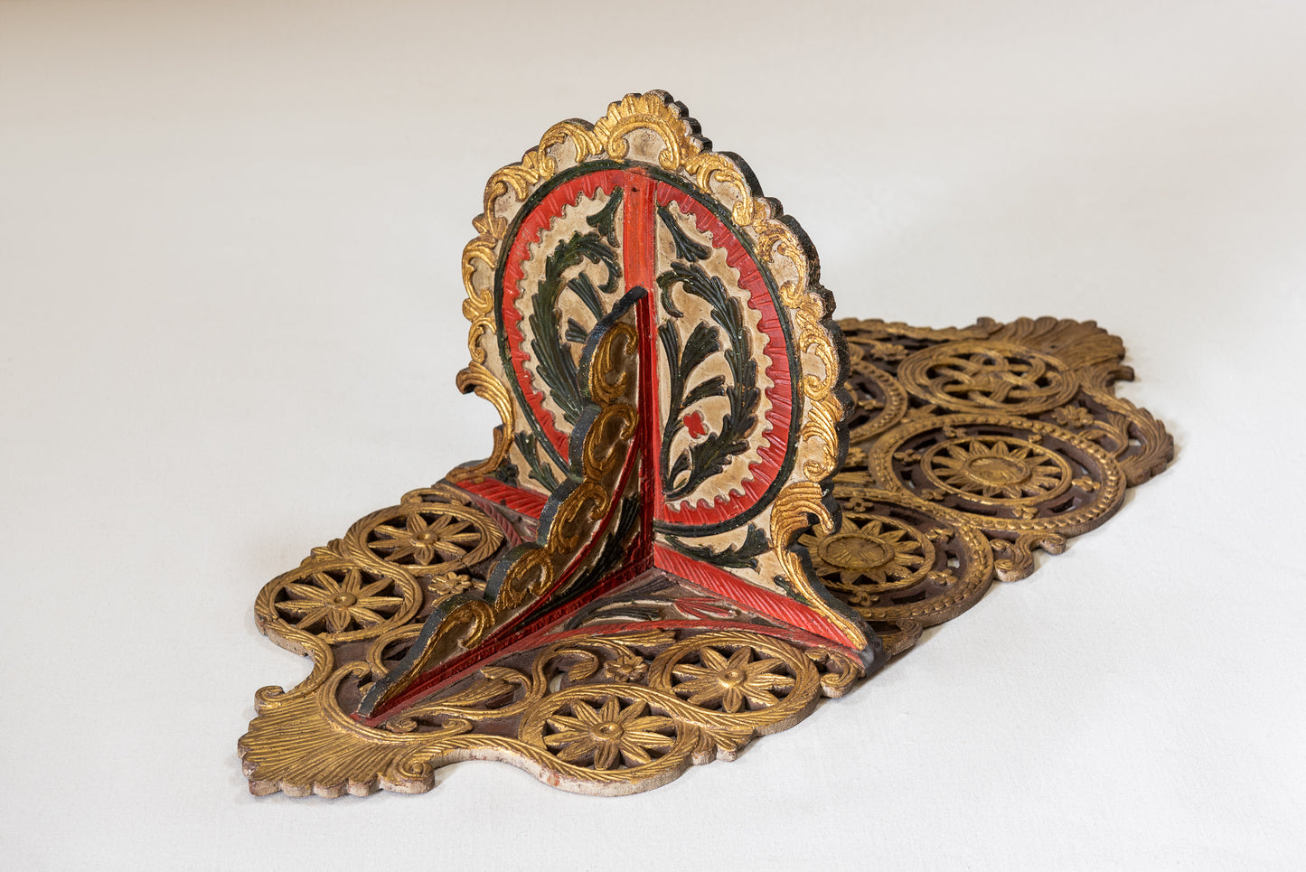 An Ottoman Turban Stand or Kavukluk